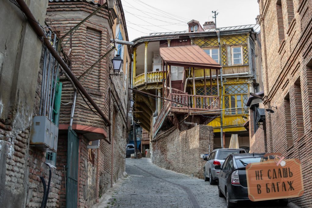 Где-то в Старом Тбилиси